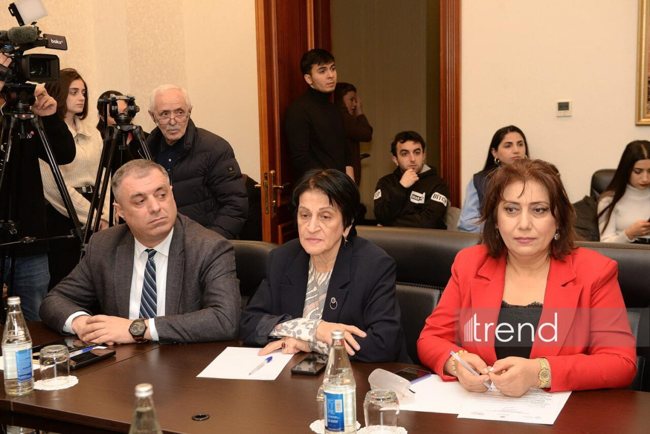 В Азербайджане прошли общественные обсуждения на тему дезинформации как одной из угроз в глобальном масштабе