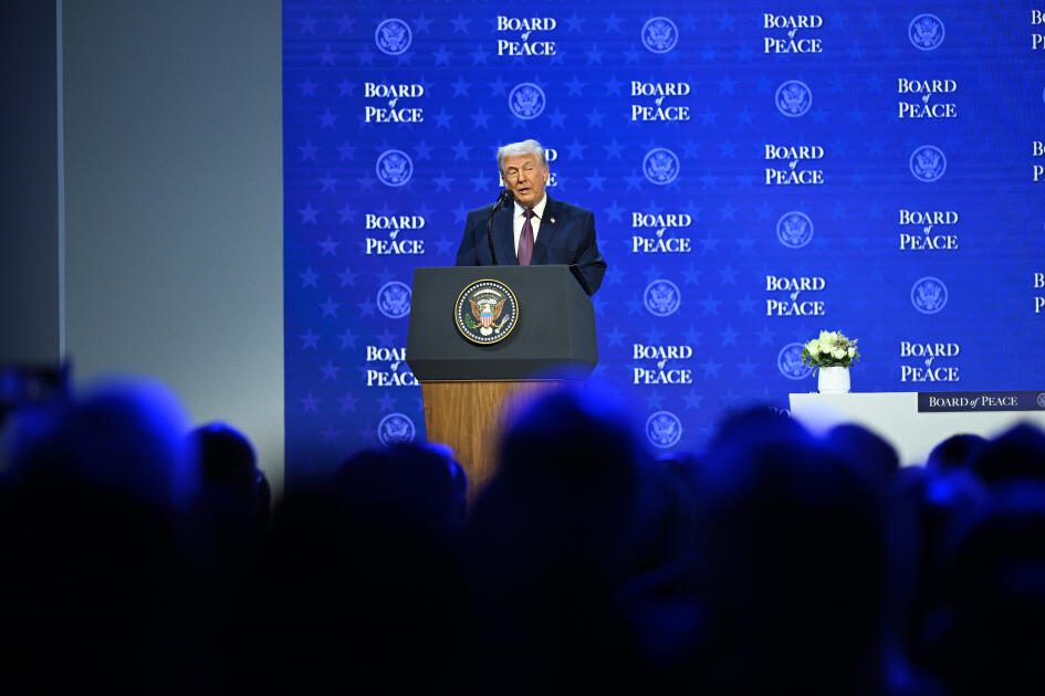 Президент Ильхам Алиев принял участие в церемонии подписания документа "Устав Совета мира" в Давосе