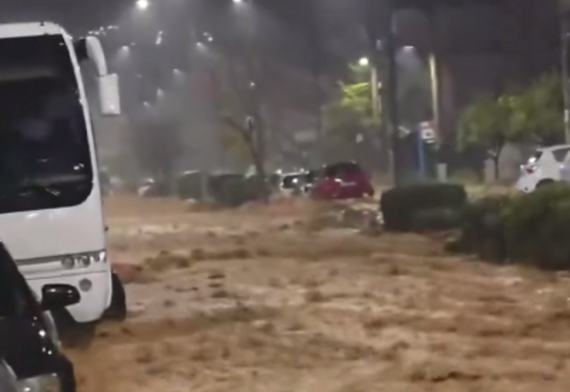 Сильнейшие дожди накрыли Грецию