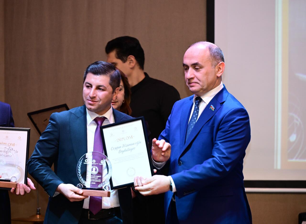 В Баку состоялась церемония награждения лауреатов премии имени Узеира Гаджибейли