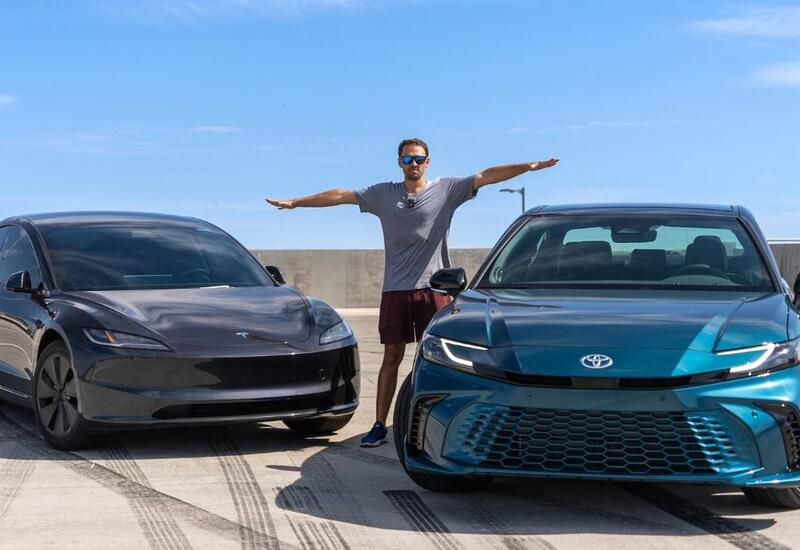 Elektrikli avtomobil bazarında gizli strategiya: "Toyota" yoxsa "Tesla" ?