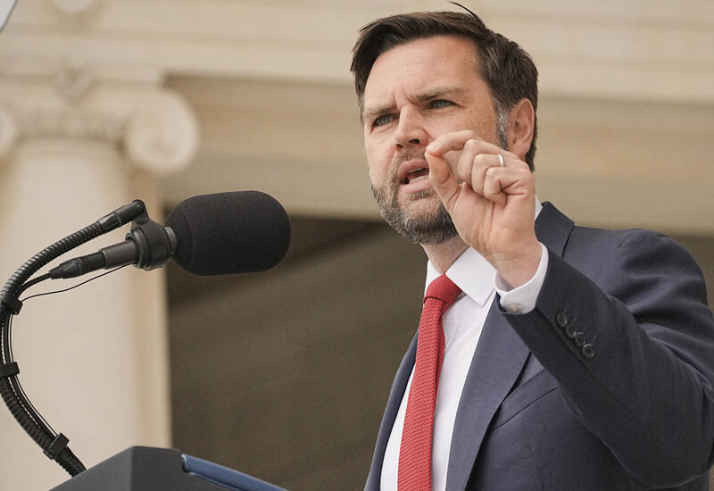 Вэнс считает справедливым участие США в разделе ресурсов Гренландии