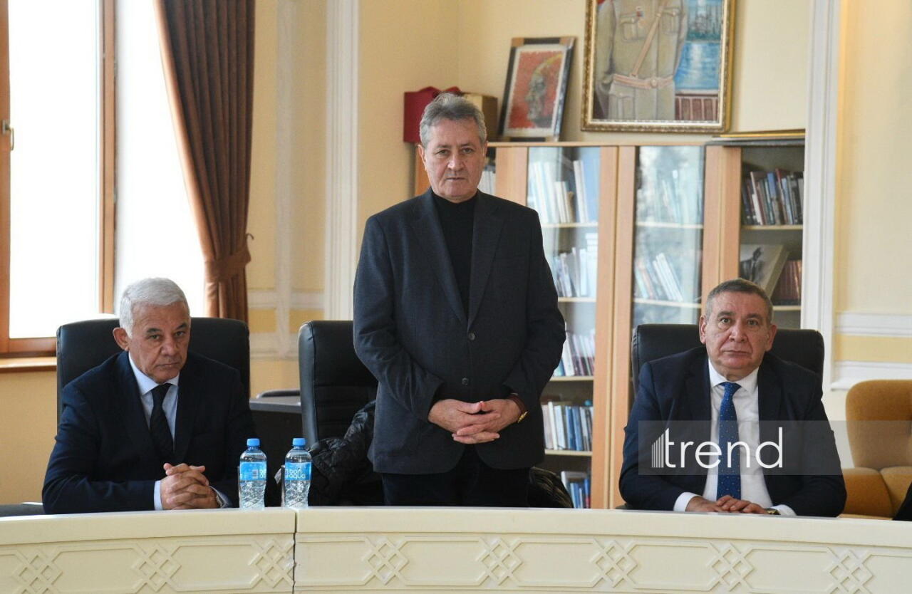 Yunus Oğuzun “TÜRK etnonimi və törələri” adlı kitabının təqdimat mərasimi keçirilib