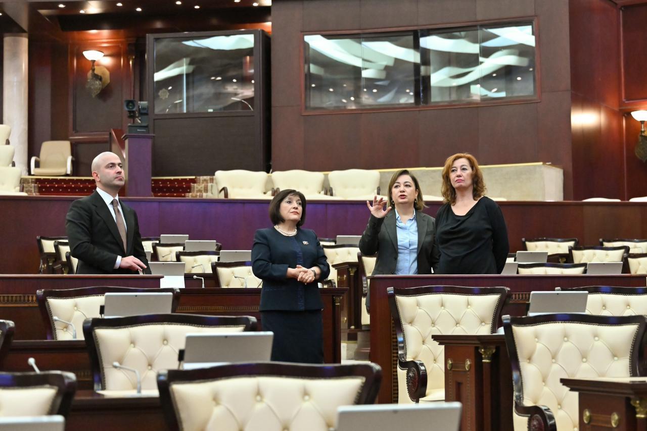 Sahibə Qafarova İspaniya Krallığı Deputatlar Konqresinin sədri ilə görüşdü