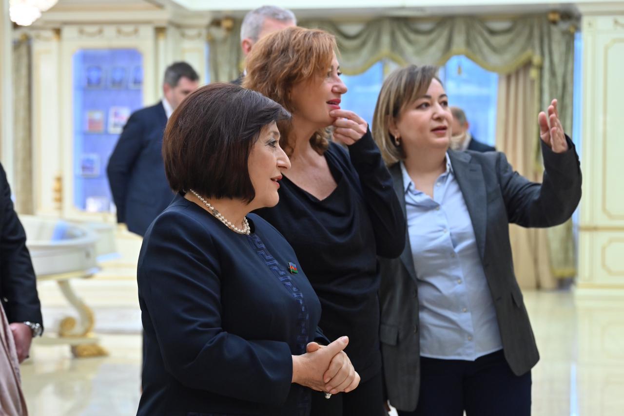 Sahibə Qafarova İspaniya Krallığı Deputatlar Konqresinin sədri ilə görüşdü