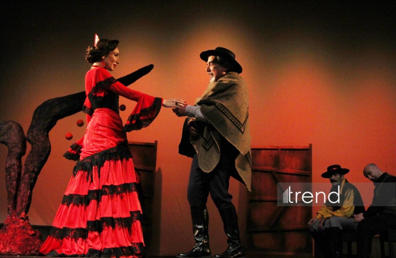 В Баку состоялась премьера спектакля "Кармен. История Хосе"