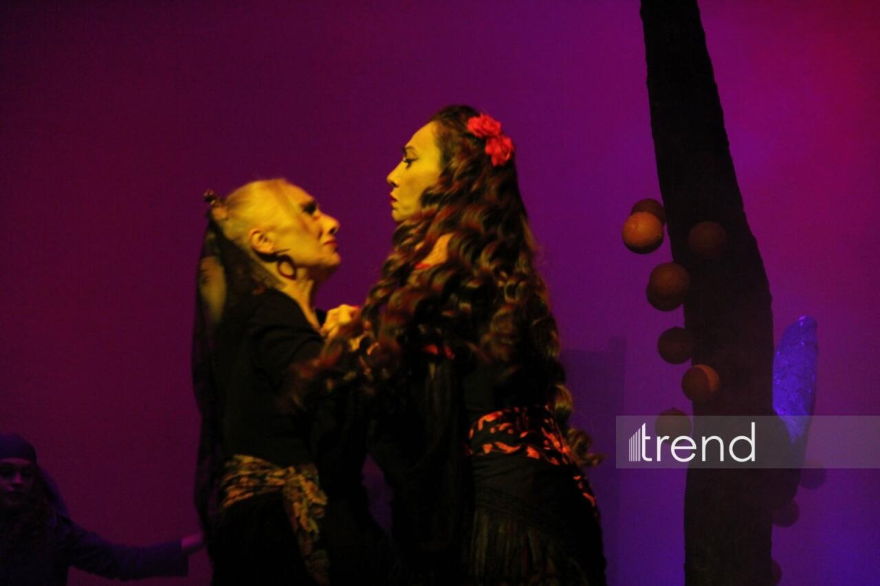 В Баку состоялась премьера спектакля "Кармен. История Хосе"