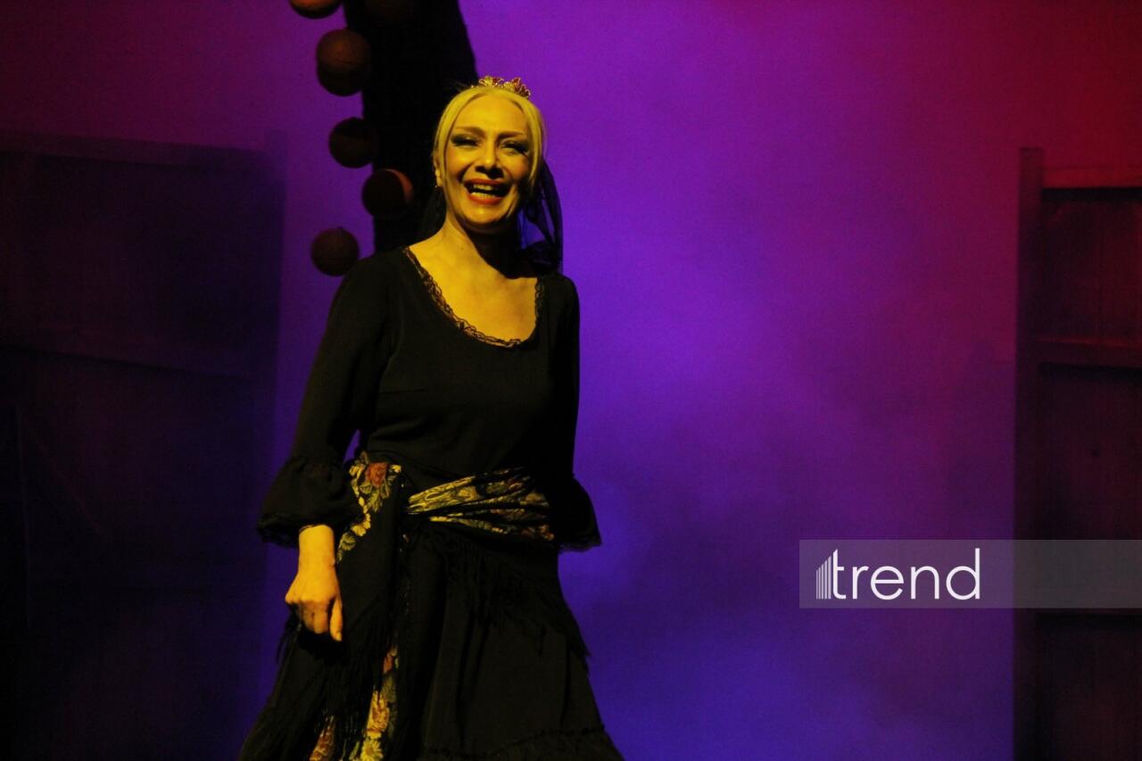 В Баку состоялась премьера спектакля "Кармен. История Хосе"