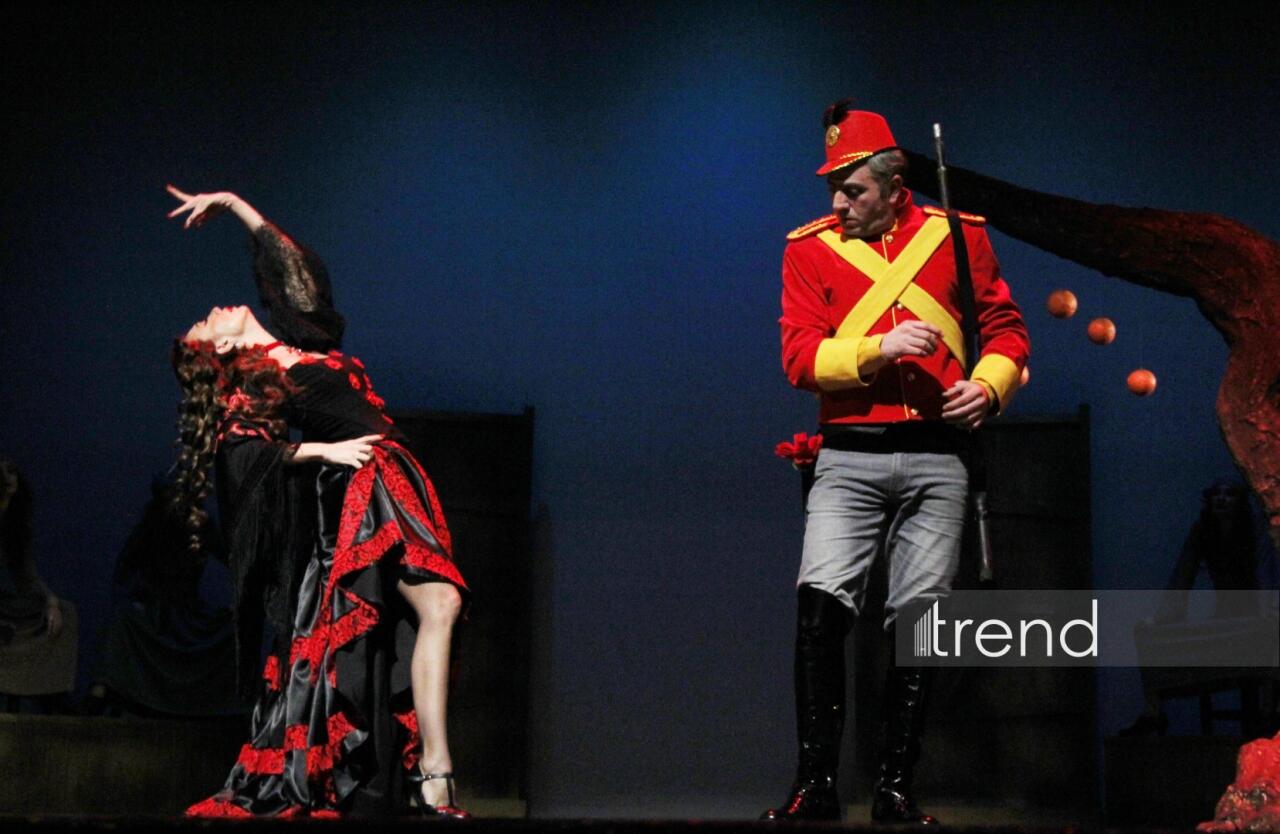В Баку состоялась премьера спектакля "Кармен. История Хосе"
