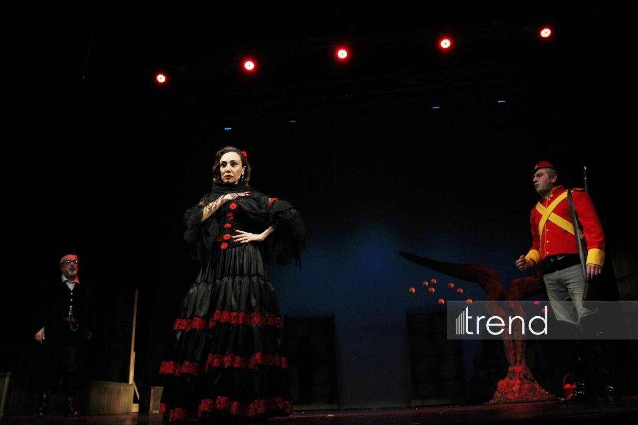 В Баку состоялась премьера спектакля "Кармен. История Хосе"