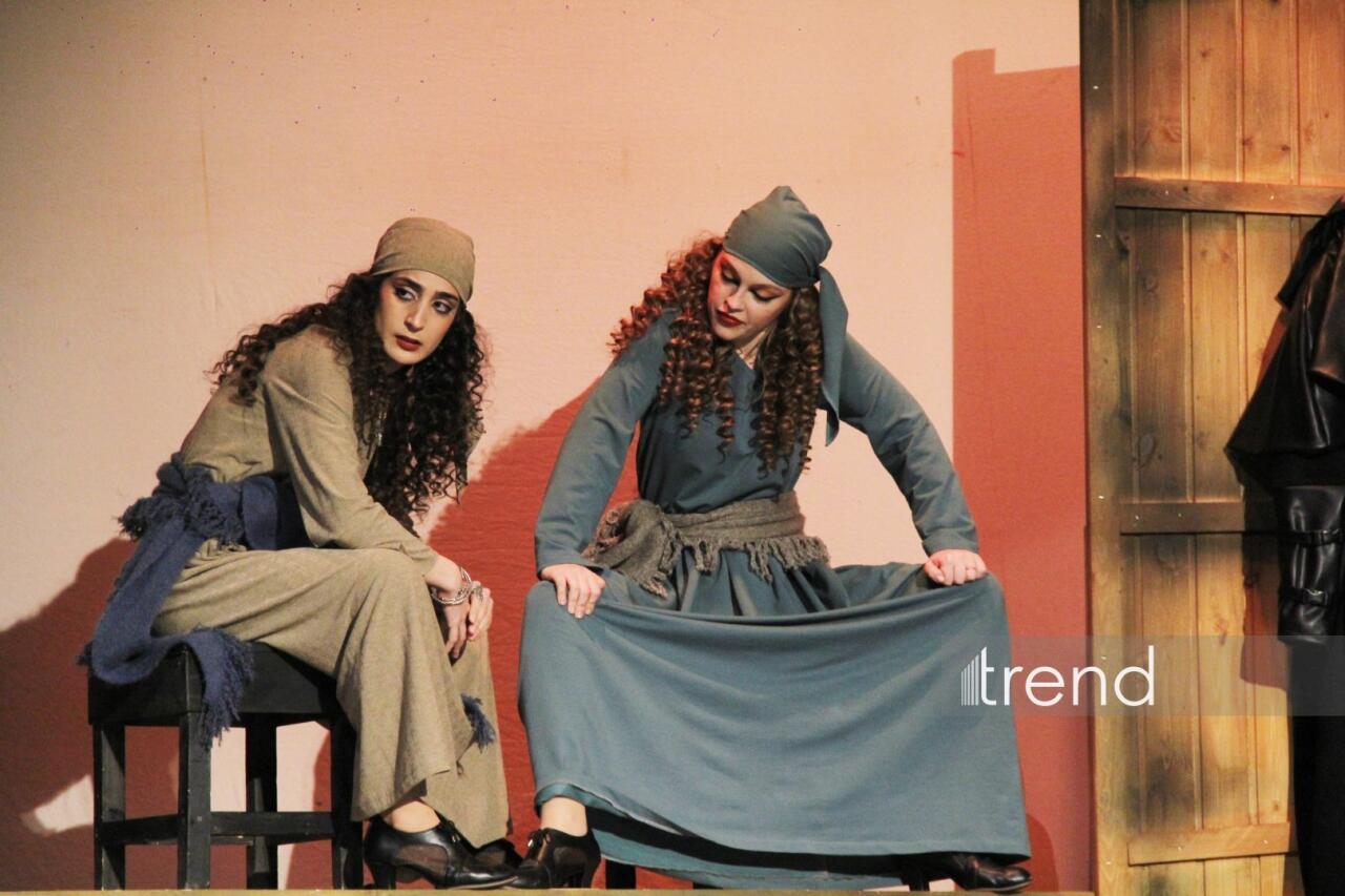 В Баку состоялась премьера спектакля "Кармен. История Хосе"