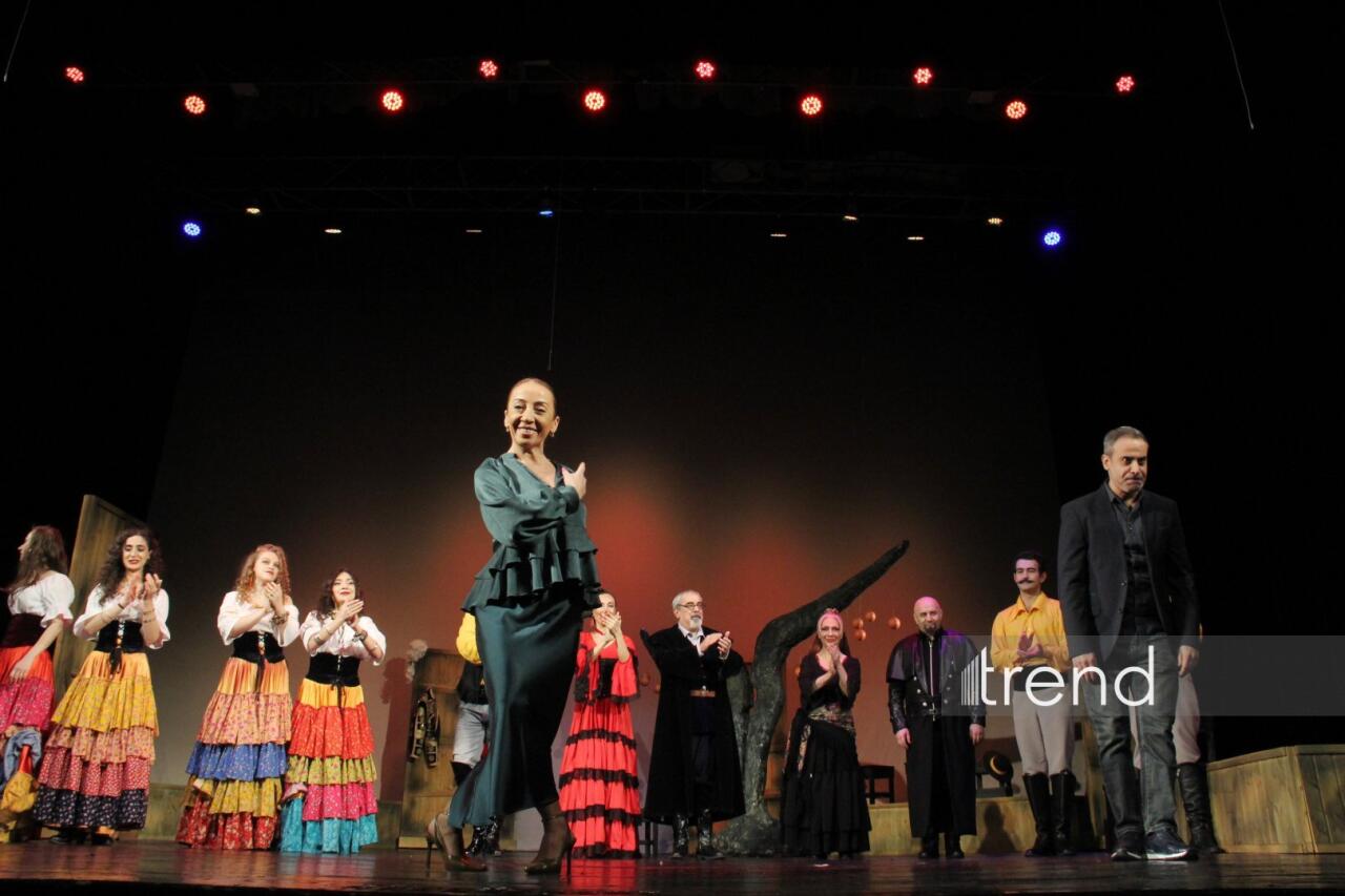 В Баку состоялась премьера спектакля "Кармен. История Хосе"