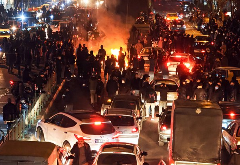 В Иране задержаны более 200 человек