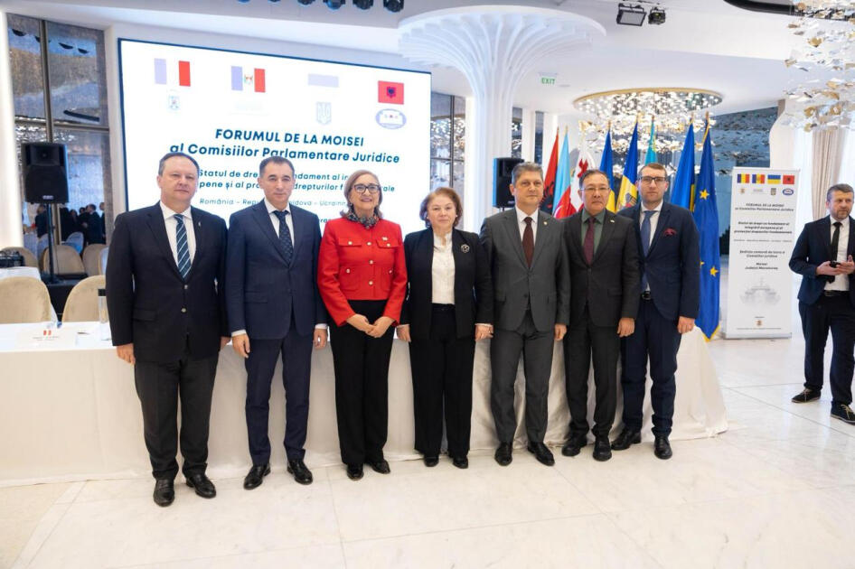 В Румынии организована фотовыставка, посвященная архитектуре Азербайджана