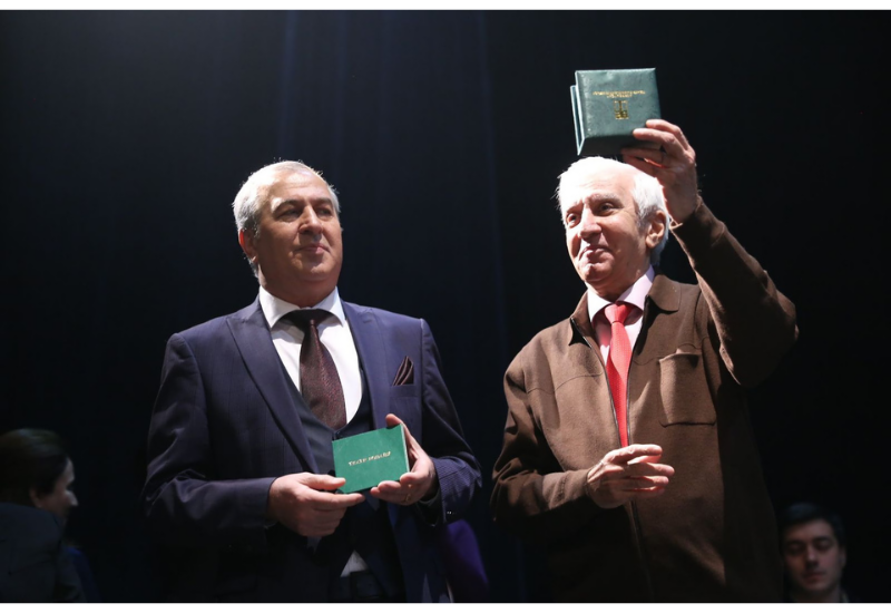 Сцена является его стихией - юбилей под светом рампы Адалята Абдулсамеда