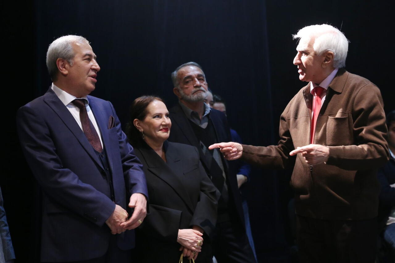 Сцена является его стихией - юбилей под светом рампы Адалята Абдулсамеда