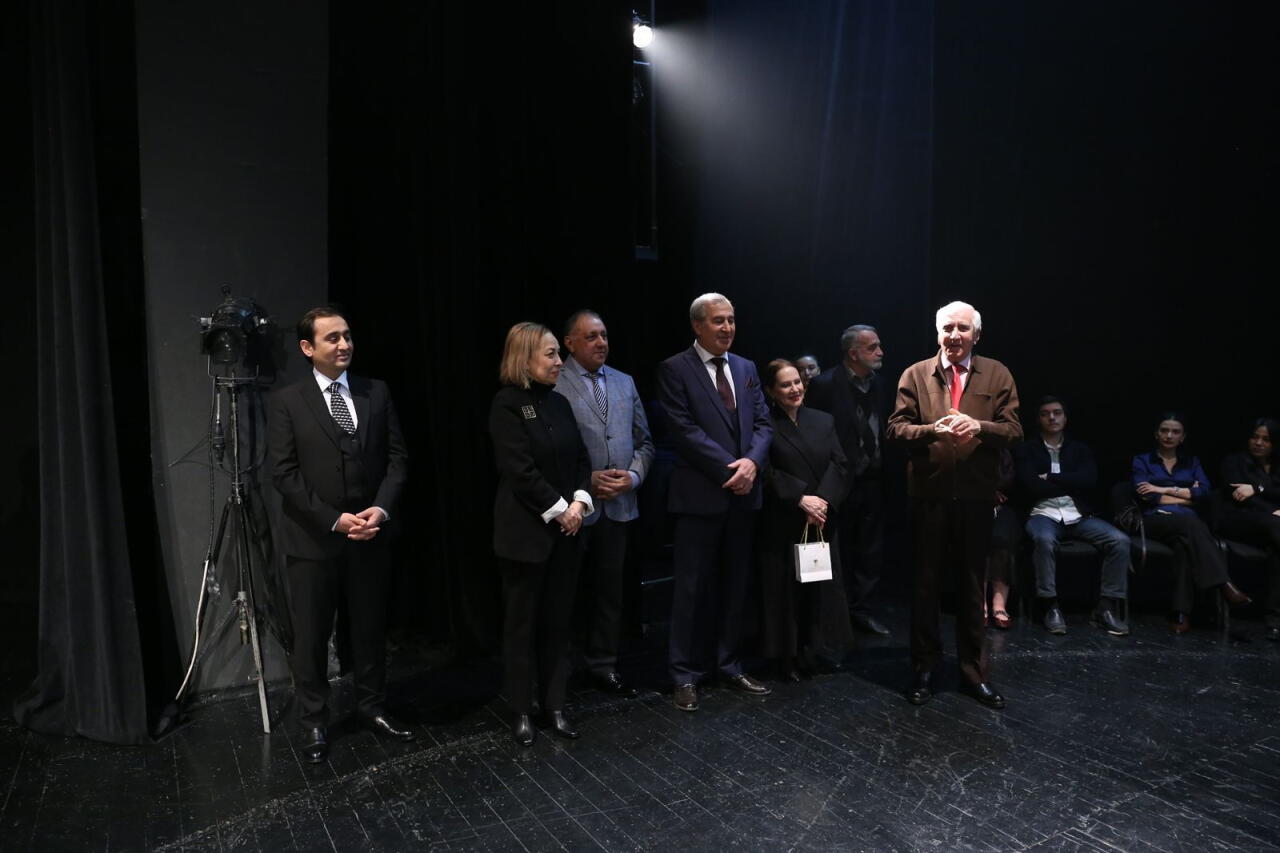 Сцена является его стихией - юбилей под светом рампы Адалята Абдулсамеда