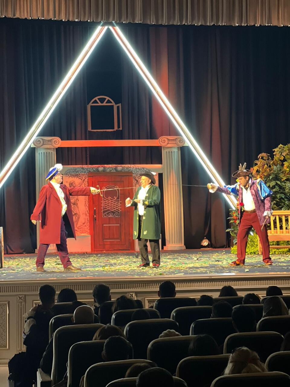 Премьера спектакля "Обманутый муж" в Сумгайытском драмтеатре