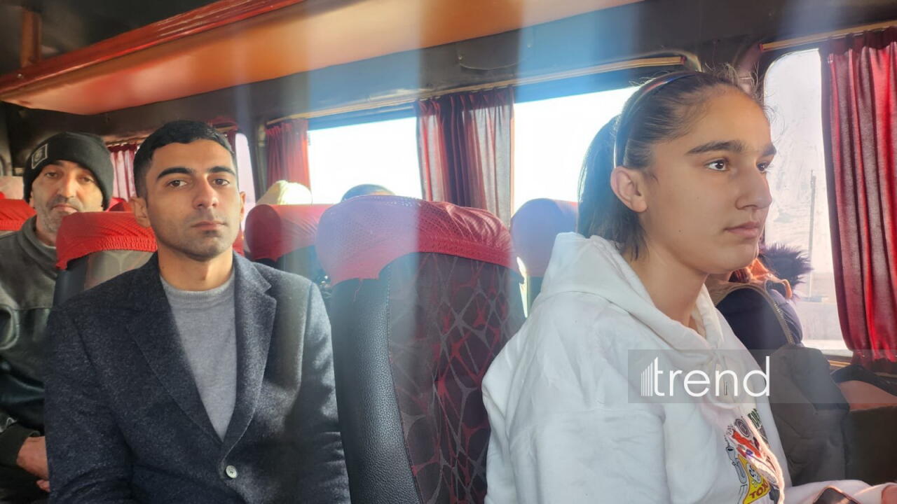 В села Бадара и Сейидбейли Ходжалинского района возвращается очередная группа переселенцев