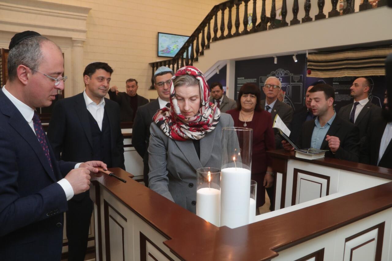 В Музее горских евреев открыта выставка в память о жертвах Холокоста