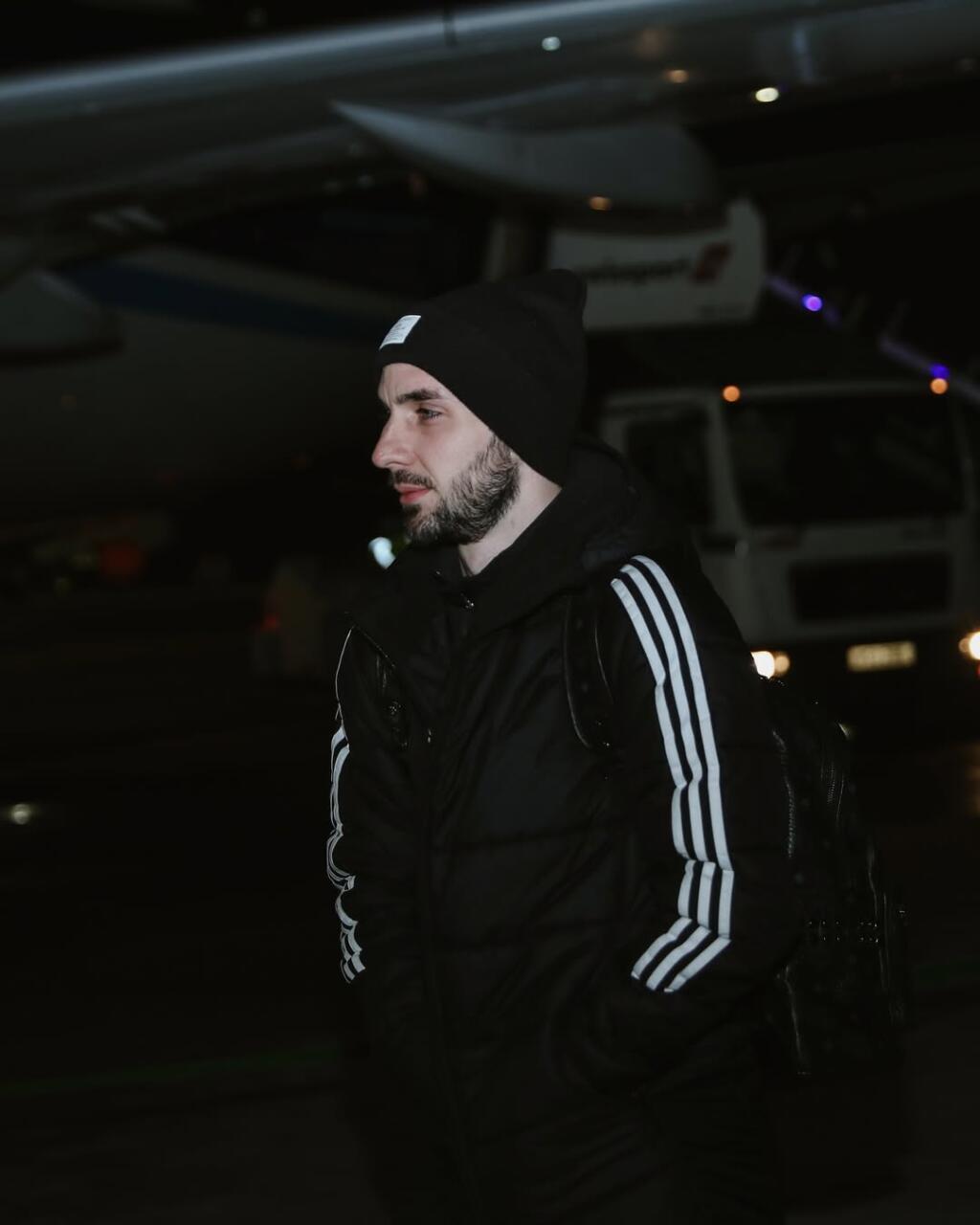 В аэропорту Ливерпуля встретили команду "Карабах"