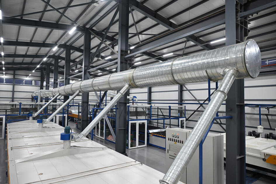 Президент Ильхам Алиев принял участие в открытии завода по производству зеркальных листов в Сумгайытском промышленном парке