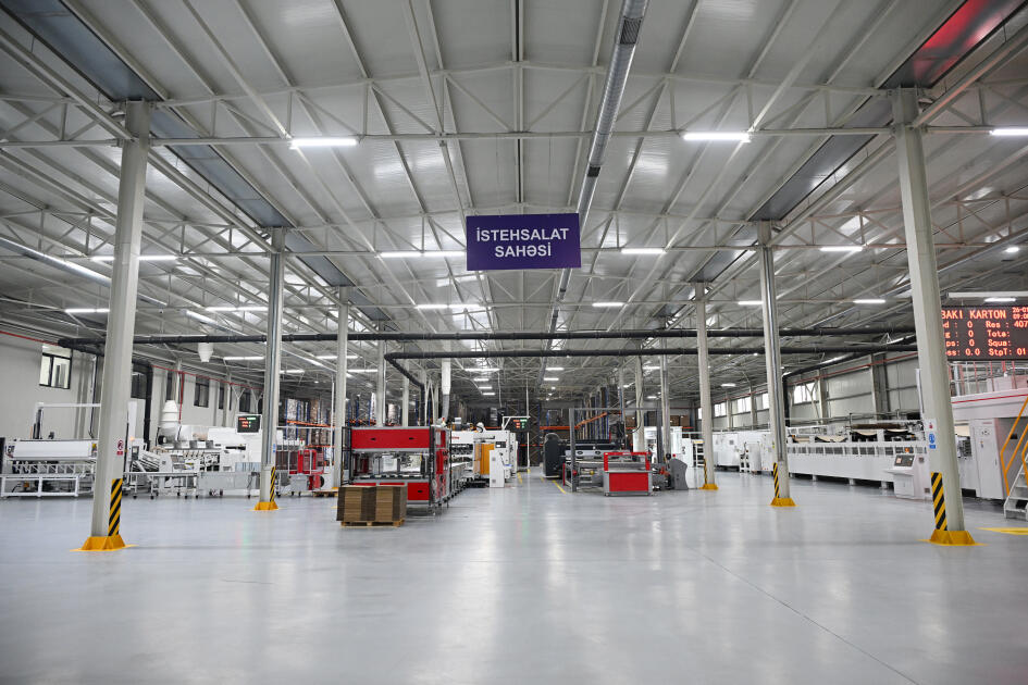 Президент Ильхам Алиев принял участие в открытии предприятия по производству картонной и коробочной тары в Сумгайытском промышленном парке