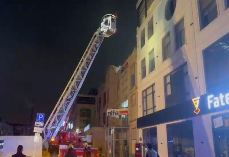 На одном из объектов в Баку произошел пожар