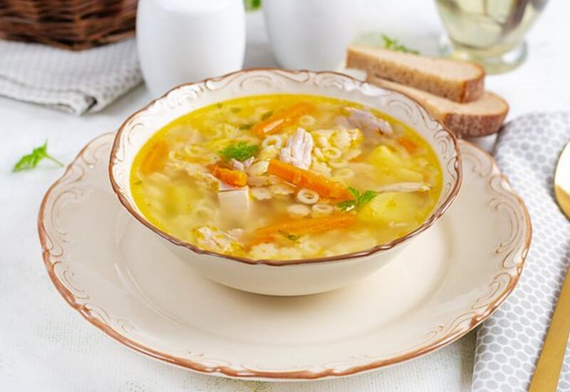 Врач оценил целебные свойства супа при проблемах с желудком