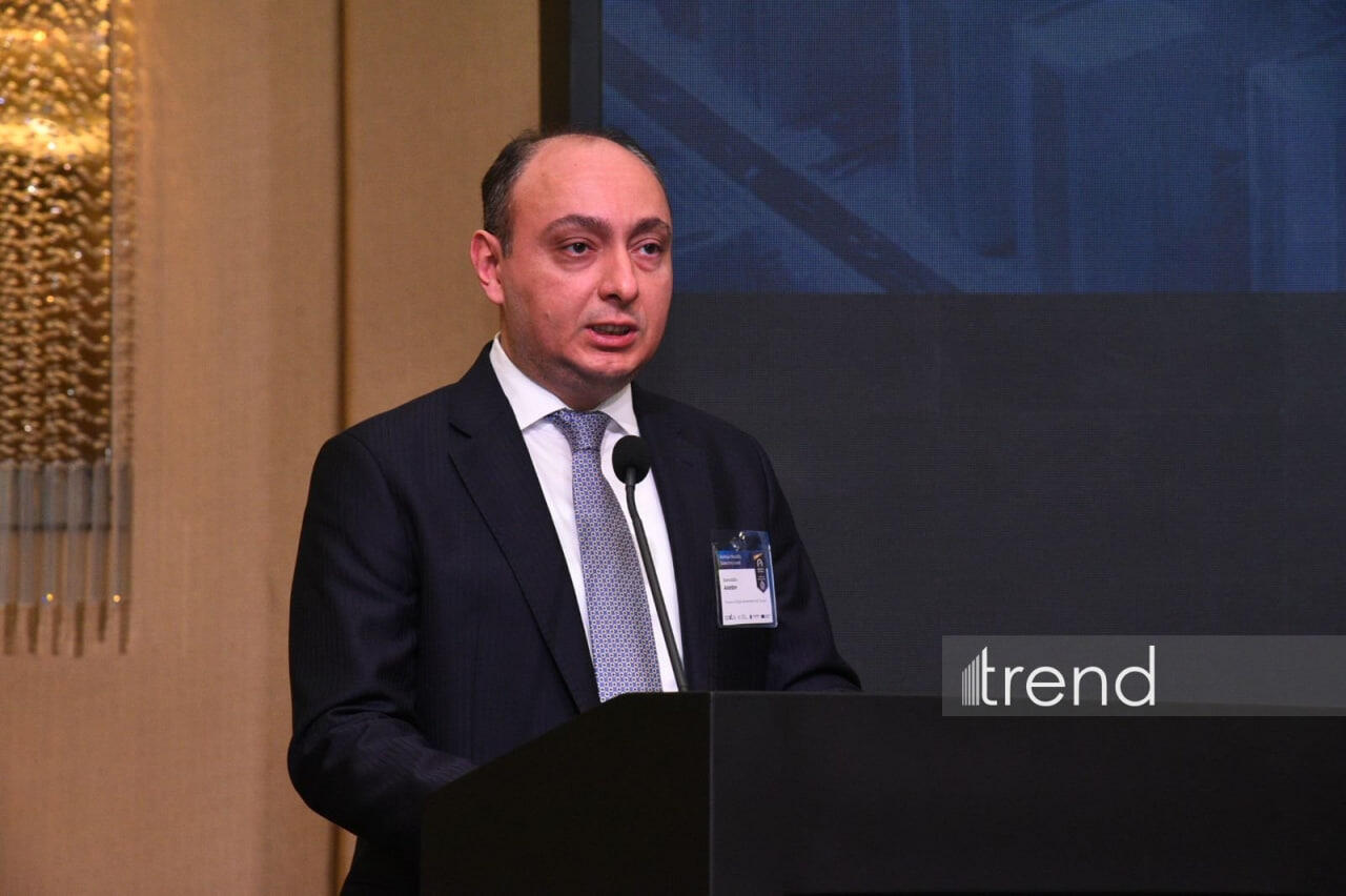 В Баку проходит Саммит по связности в сфере гостеприимства