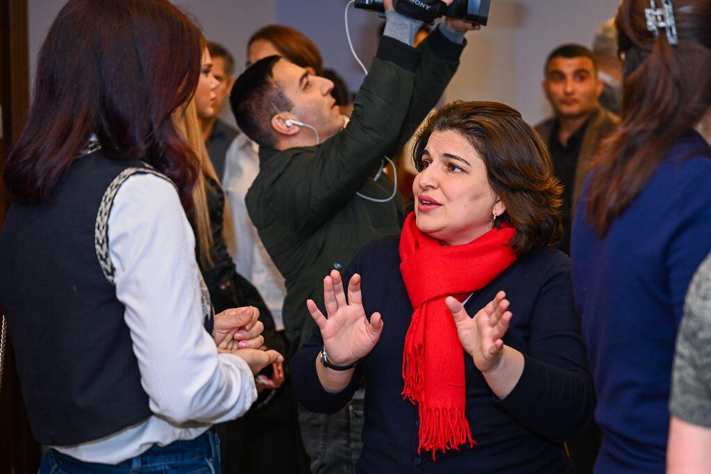 В Баку состоялась церемония вручения премии İzzət, учрежденной в поддержку женщин-кинематографистов