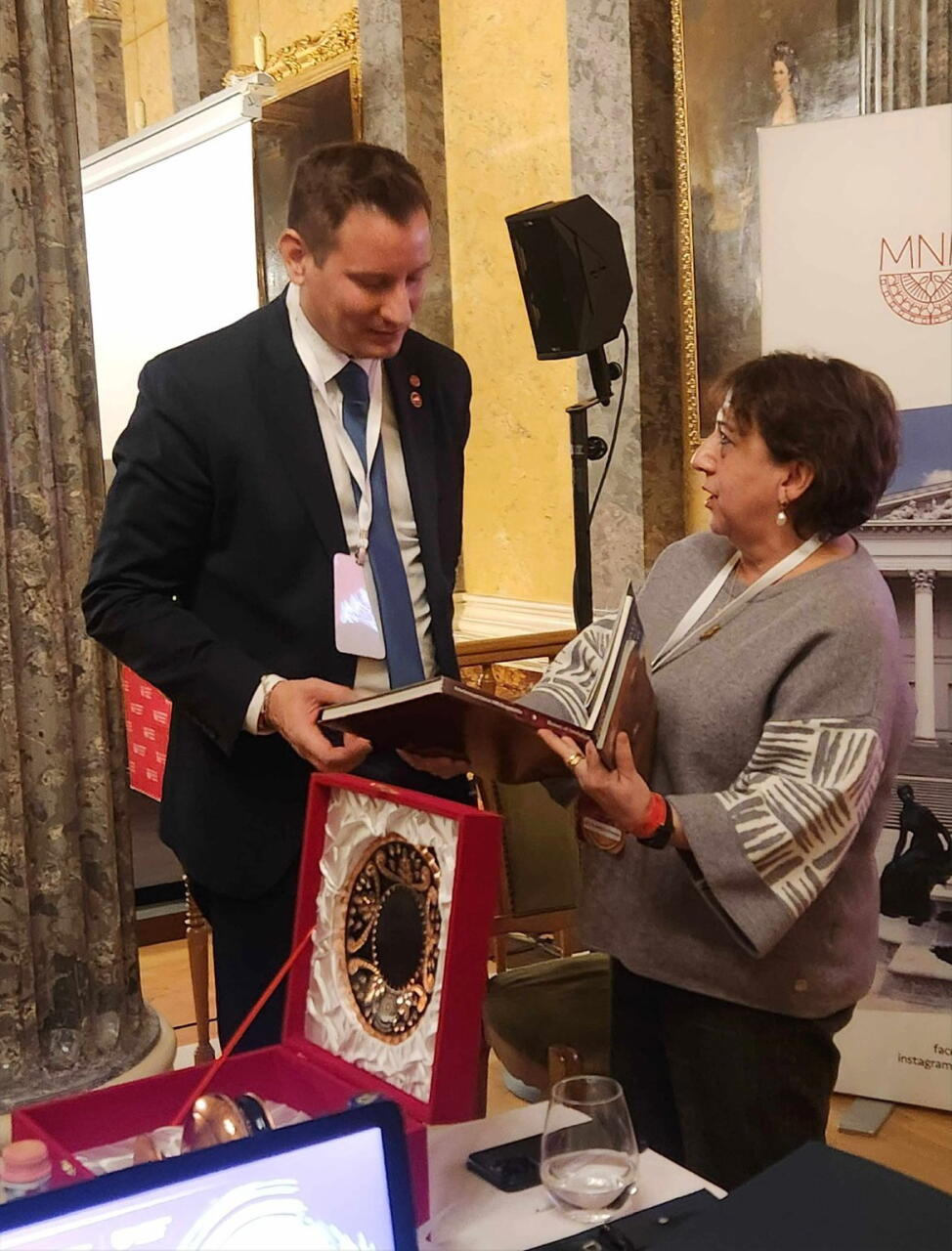 Уникальный азербайджанский экспонат представлен на выставке в Венгрии