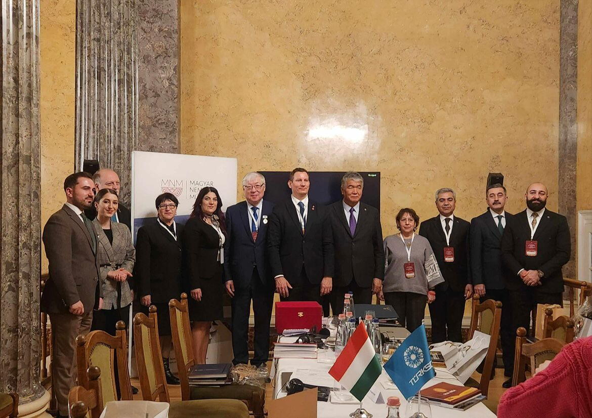 Уникальный азербайджанский экспонат представлен на выставке в Венгрии