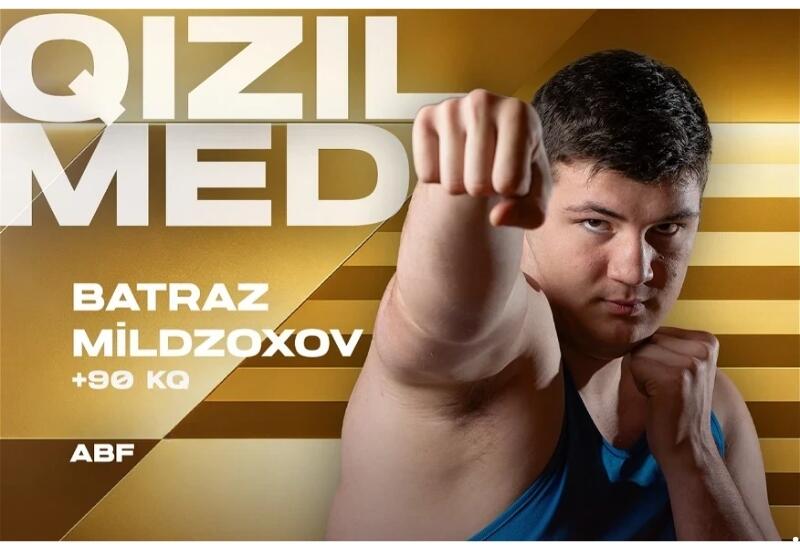 Азербайджанский боксер завоевал титул чемпиона