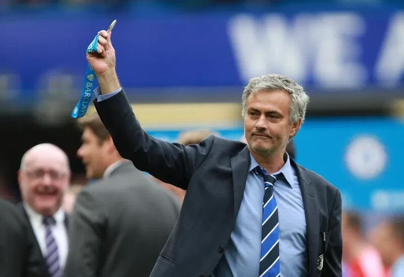 Моуринью вспомнил про поражение "Бенфики" от "Карабаха"