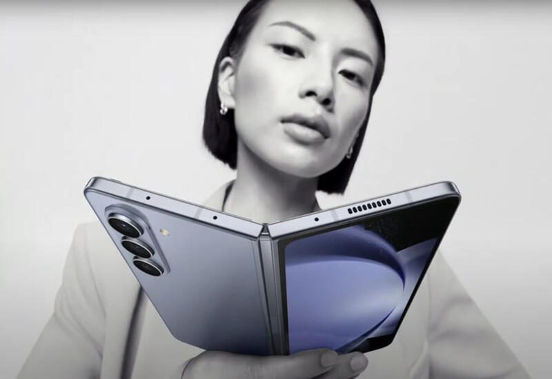 Samsung выпустит миллион аналогов iPhone Fold