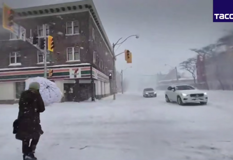 Число жертв снежной бури в США превысило 50 человек