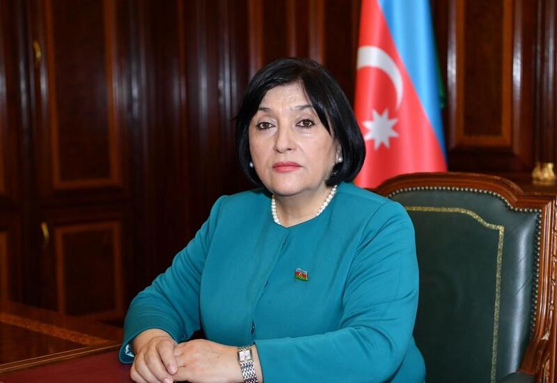 Azərbaycan və Oman arasında dostluğa əsaslanan ikitərəfli münasibətlər müzakirə edildi