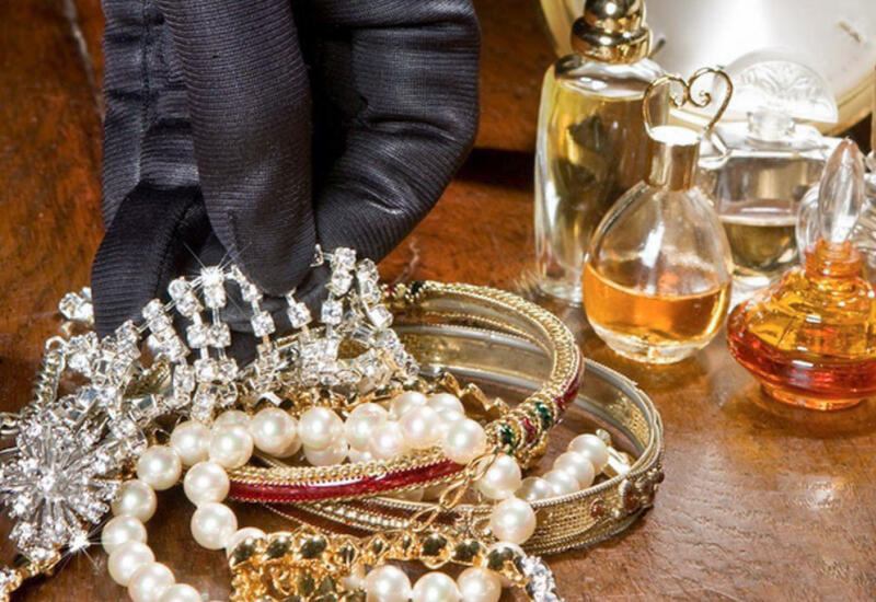 В Баку из квартиры похищены драгоценности на крупную сумму