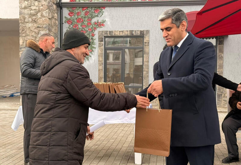 Məmmədbəyli kəndinə qayıdan ailələrə evlərinin açarları təqdim edildi