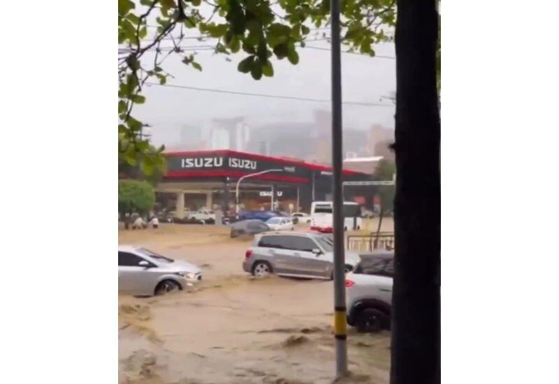 4-миллионный колумбийский город Медельин подтопило