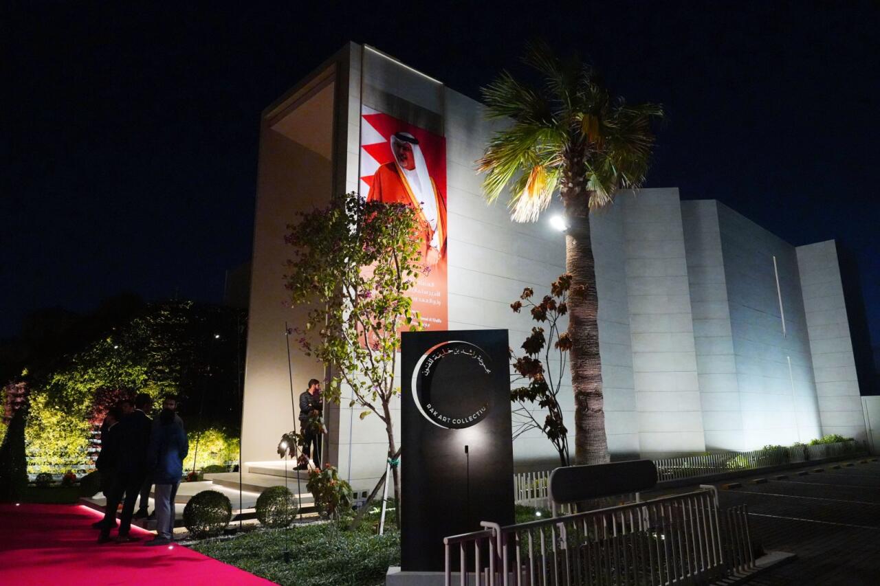 Азербайджанские ковры вошли в постоянную коллекцию музея современного искусства в Бахрейне