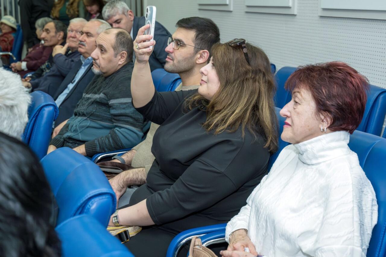 В Баку состоялась презентация книги "LUCIDITY (Сны о режиссере)"