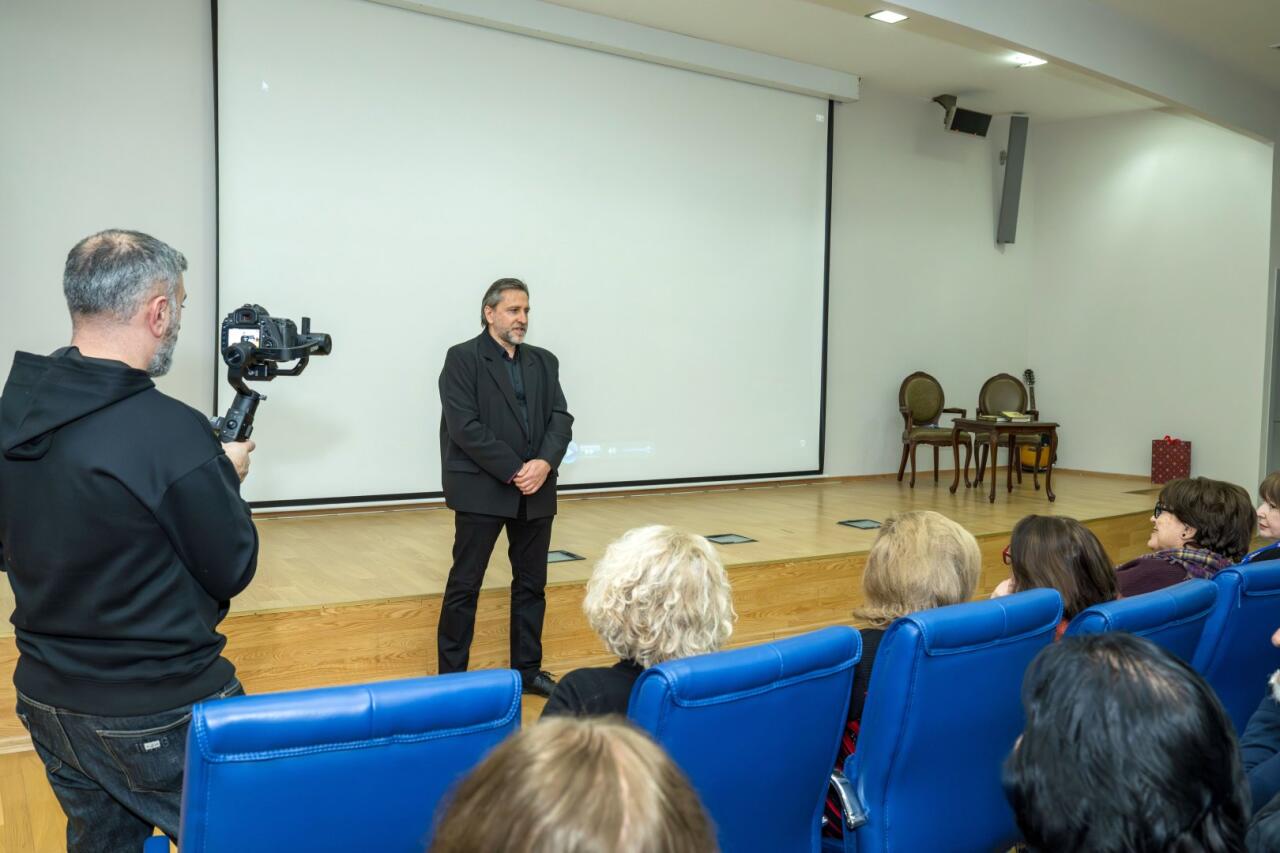 В Баку состоялась презентация книги "LUCIDITY (Сны о режиссере)"