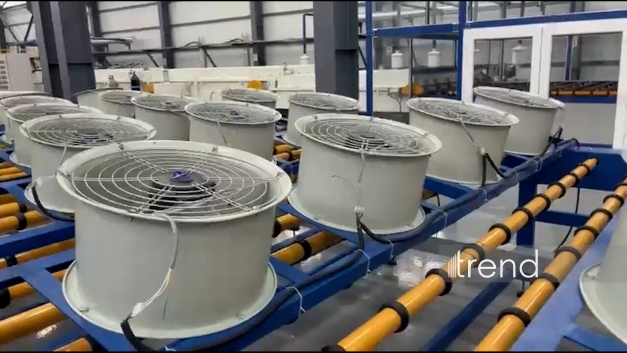 Сколько метров зеркальных листов будет производиться в Азербайджане в год?