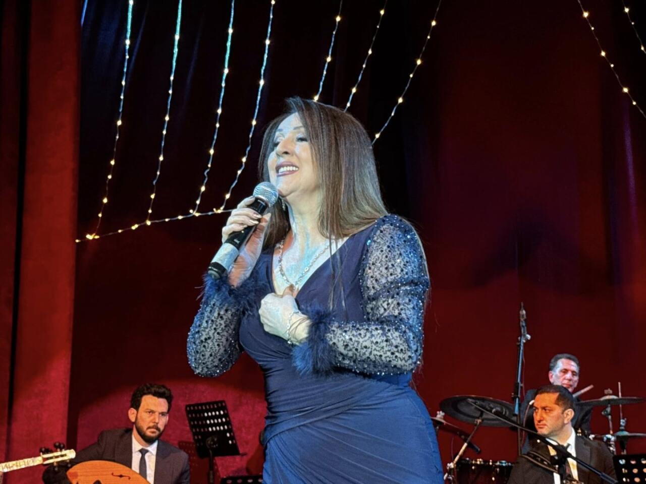 В Театре песни имени Рашида Бейбутова состоялся ретро-вечер «Хиты 80-х»