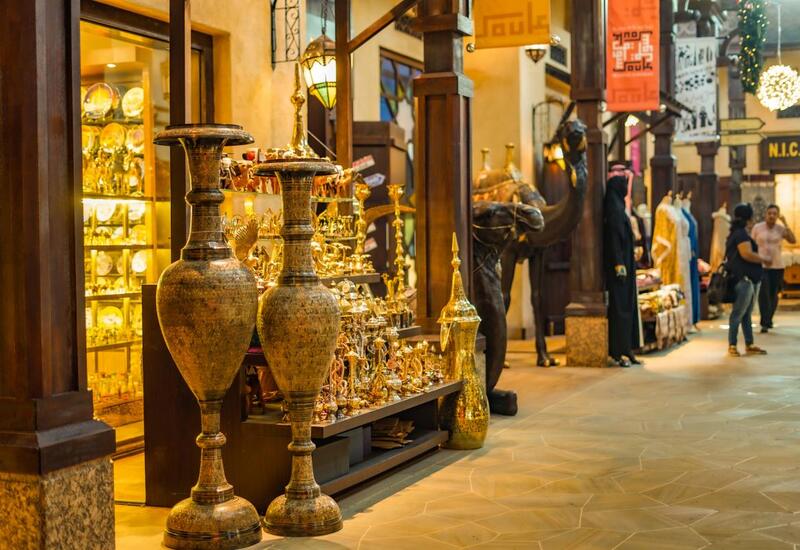 В Дубае построят дорогу из чистого золота