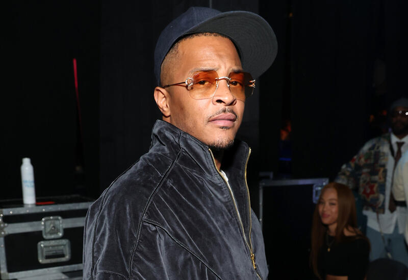 Обладатель трех «Грэмми» отменил концерты в России