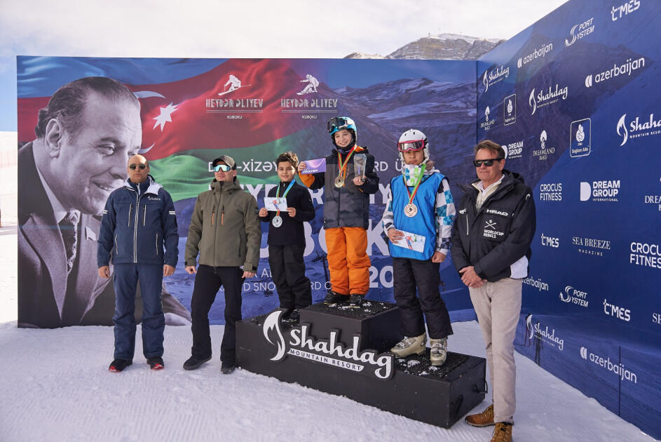 Состоялся Кубок Гейдара Алиева по лыжному спорту среди детей