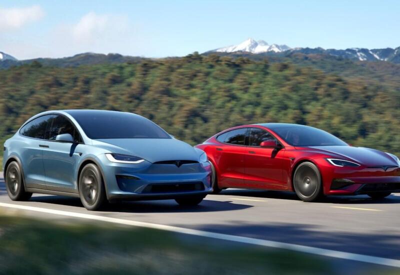 "Tesla" iki modelin istehsalını dayandıracaq